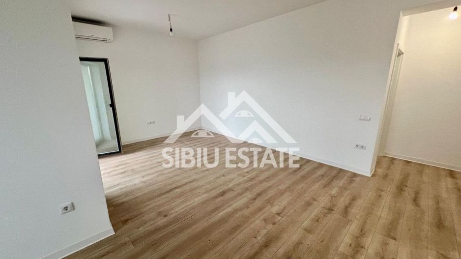 Apartament 3 camere, 2 bai  , parcare, boxă, Selimbar - Poză 1