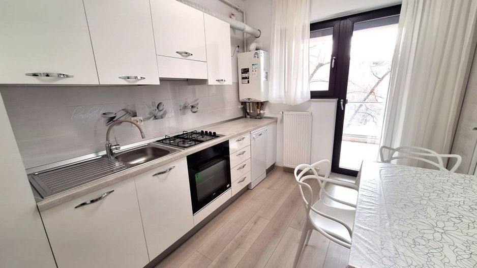 Apartament 2 camere Modern bloc Elite in Craiovei-Oportunitate rara - Poză 3