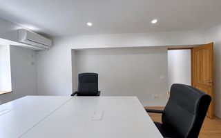 3 camere decomandat renovat etaj 2 an 1996 SU 86mp Decebal - Poză 4