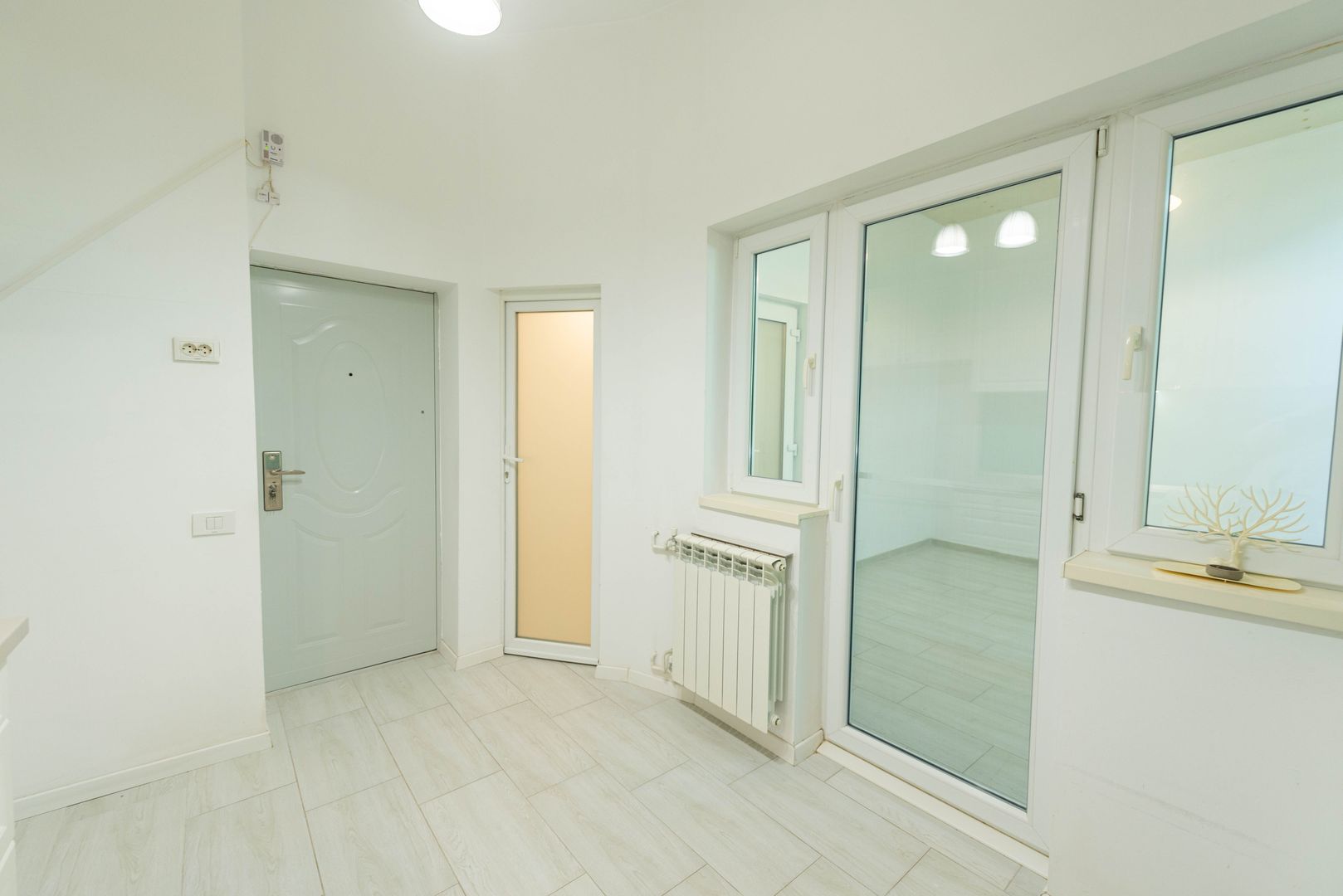 Apartament de vanzare 137 mp, zona centrala, curte proprie - Poză 22