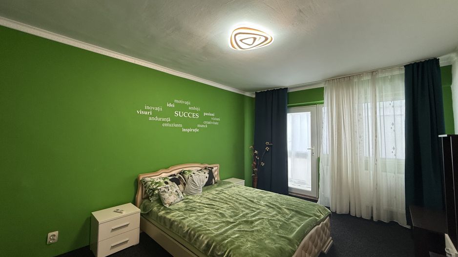Apartament 3 camere, decomandat, renovat recent, Aradul Nou - Poză 6