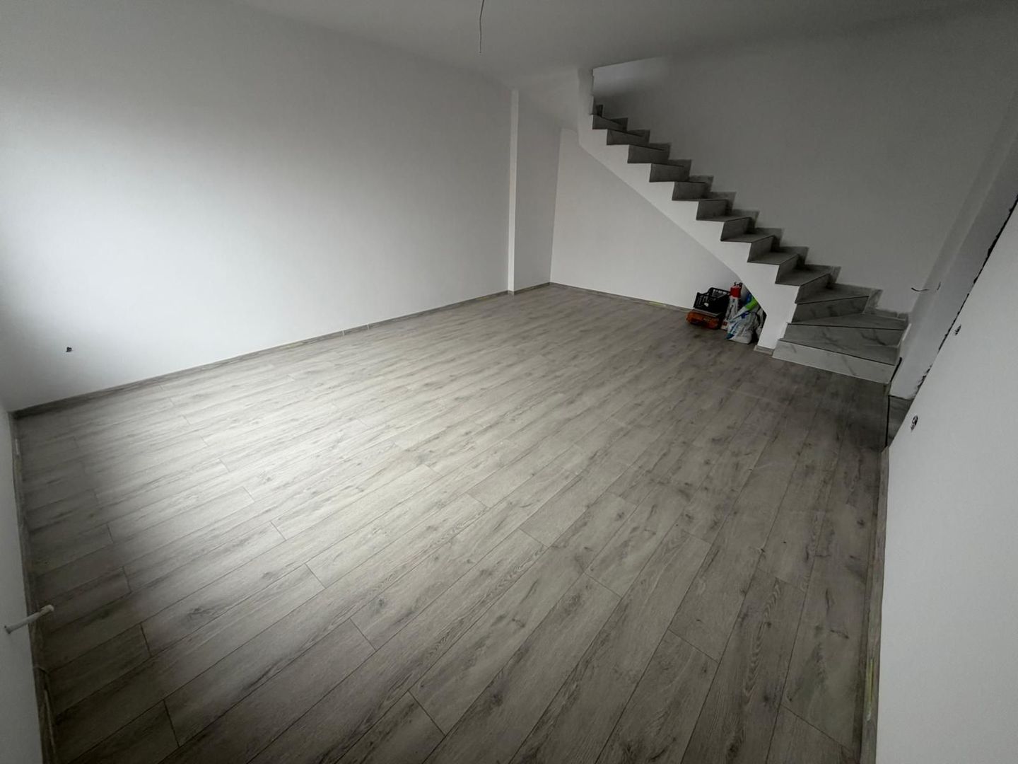 CASA TIP CUB BRAGADIRU, INCALZIRE PARDOSEALA, TEREN 185 MP, COMIS 0% - Poză 2