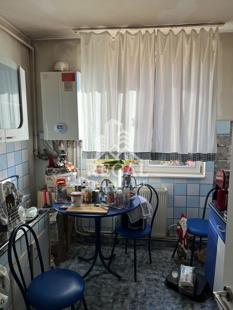 Apartament de vânzare – 2 camere, zona centrală, bloc H6 - Poză 3