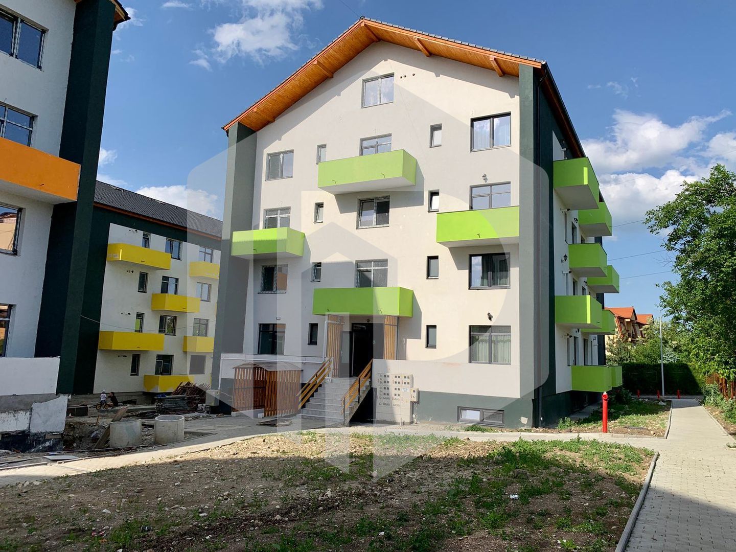 La ALB | Apartament 3 Camere | DECOMANDAT | Sos. Alba Iulia Turnisor - Poză 3