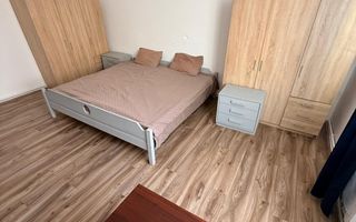 cladire istorica| Iosefin| 2 dormitoare| centrala proprie| camere inalte| - Poză 1