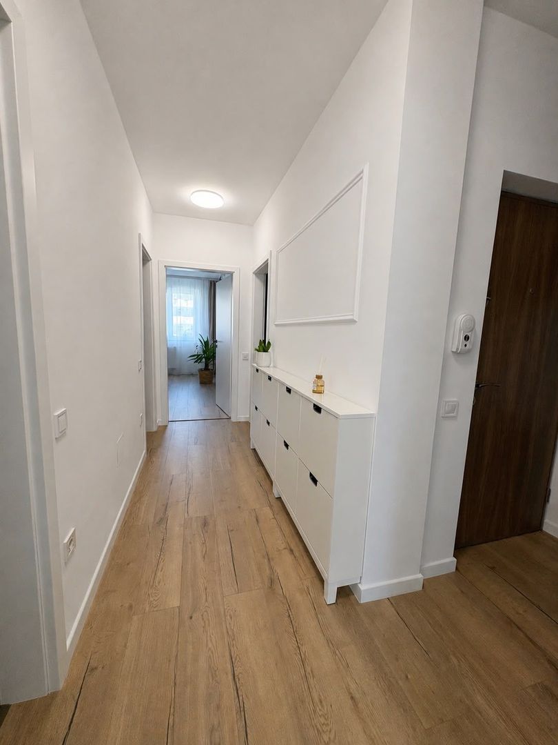 Apartament 62.7 mp utili, 2 bai, 2 balcoane si 2 locuri de parcare - Poză 8