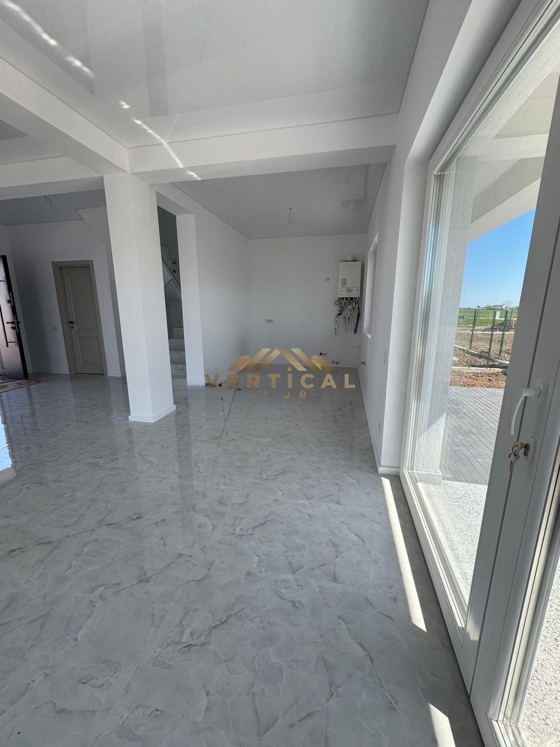🏡 Casă Premium de Vânzare în Mega Parc Residence – Comuna Vidra - Poză 5