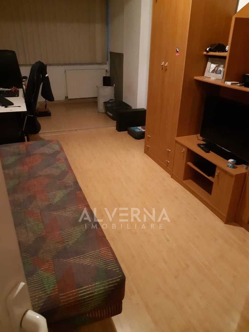 Apartament 3 camere | 80 mp | balcon | zona Piata Cipariu - Poză 2