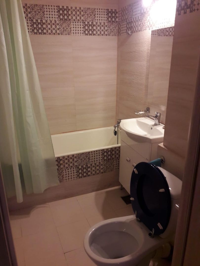Închiriez apartament 3 camere, Iancului, metrou 1 minut - Poză 7