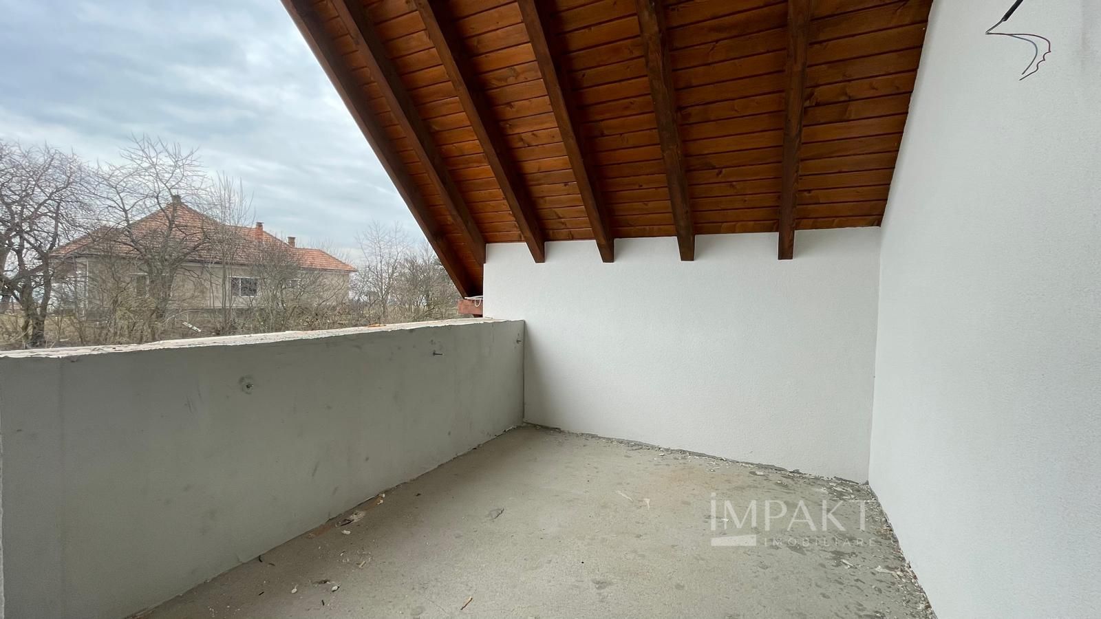Casa spatioasa cu 1000 mp teren in Aiton - Poză 10