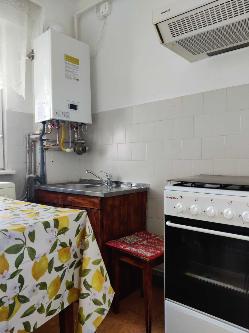 Apartament cu 1 camera de închiriat Zona Cetate Alba Iulia - Poză 5