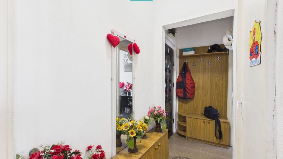 3 camere la super pret – Str. Borsecului - Poză 7