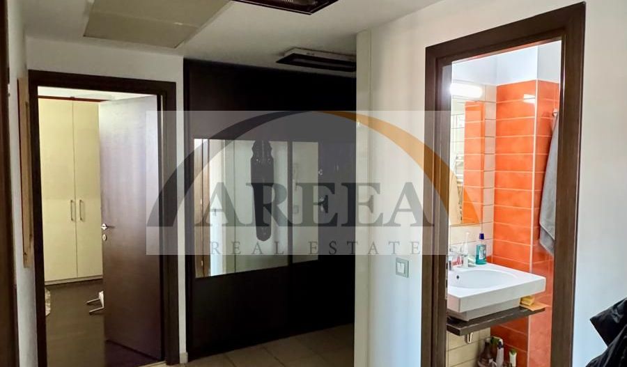 De vanzare - 3 camere decomandat etaj 4 - Splaiul Unirii - Poză 13