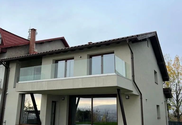 Casa de închiriat cu vedere superba asupa orasului Cluj - Poză 1