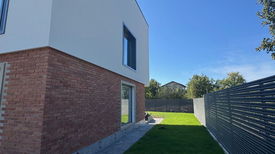 Vila de vânzare în Tunari - Zona ideală pentru tine! - Poză 4