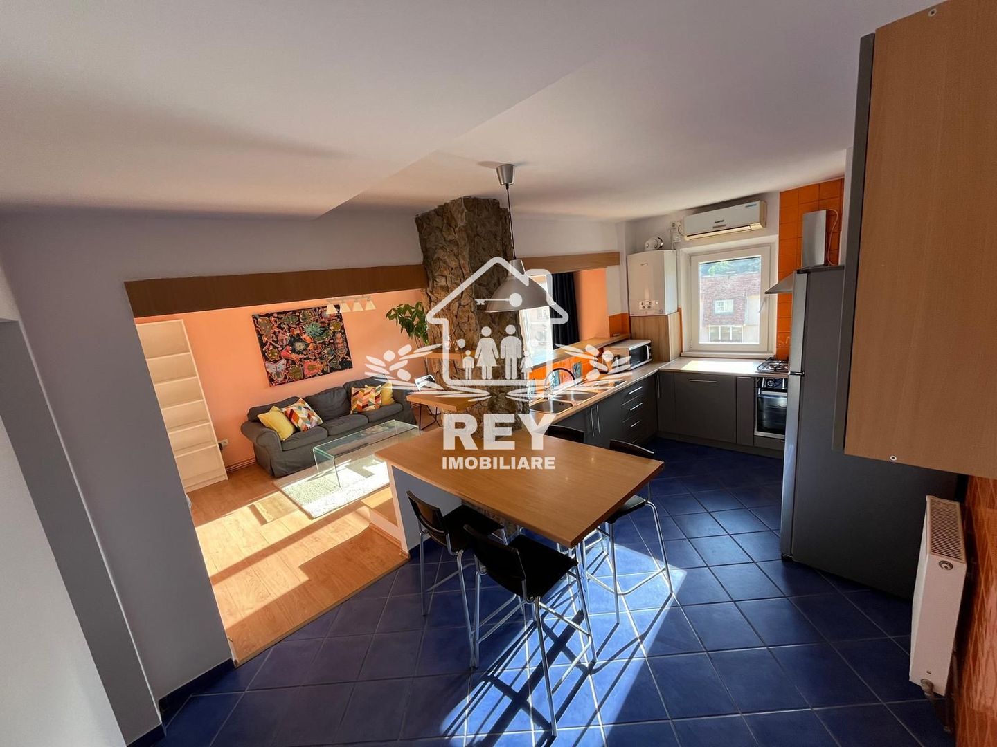 Inchiriez apartament 4 camere in Cartier Strand - Sibiu - Poză 3