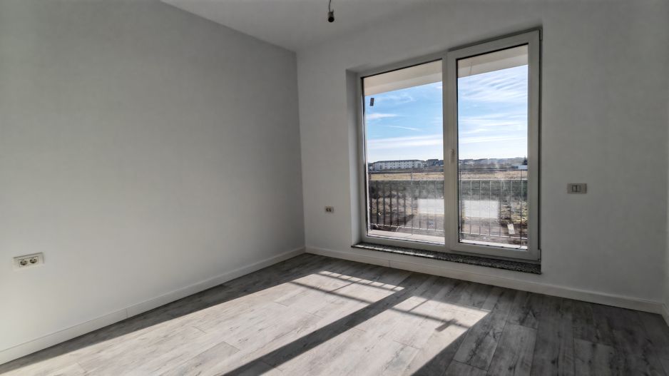 Apartament cu 2 camere de vânzare Tunari - Poză 1