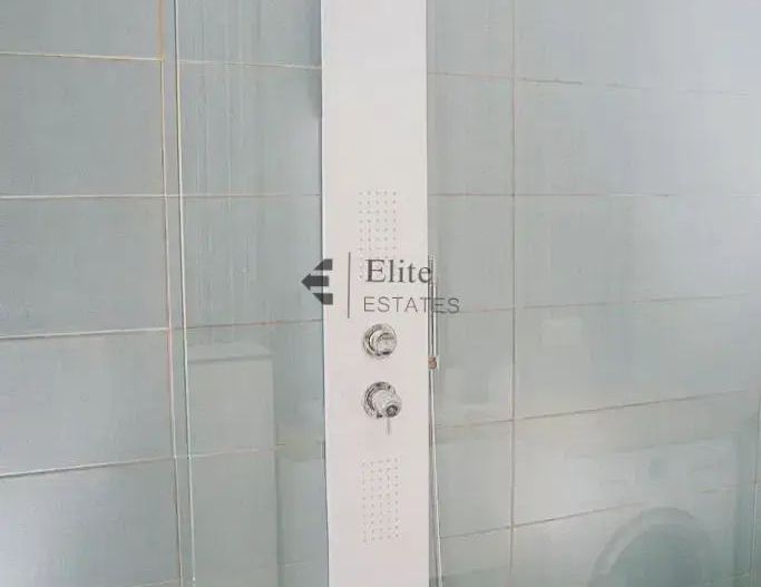 Studio de inchiriat ultracentral în Oradea - Poză 11