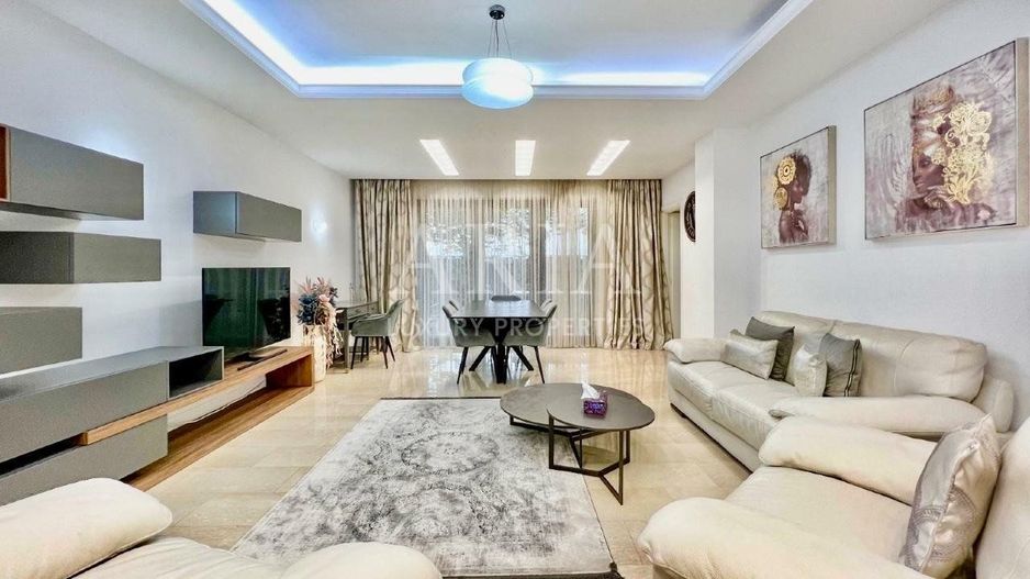 Vila 5 camere - Oxford Gardens/ American International School - Poză 1