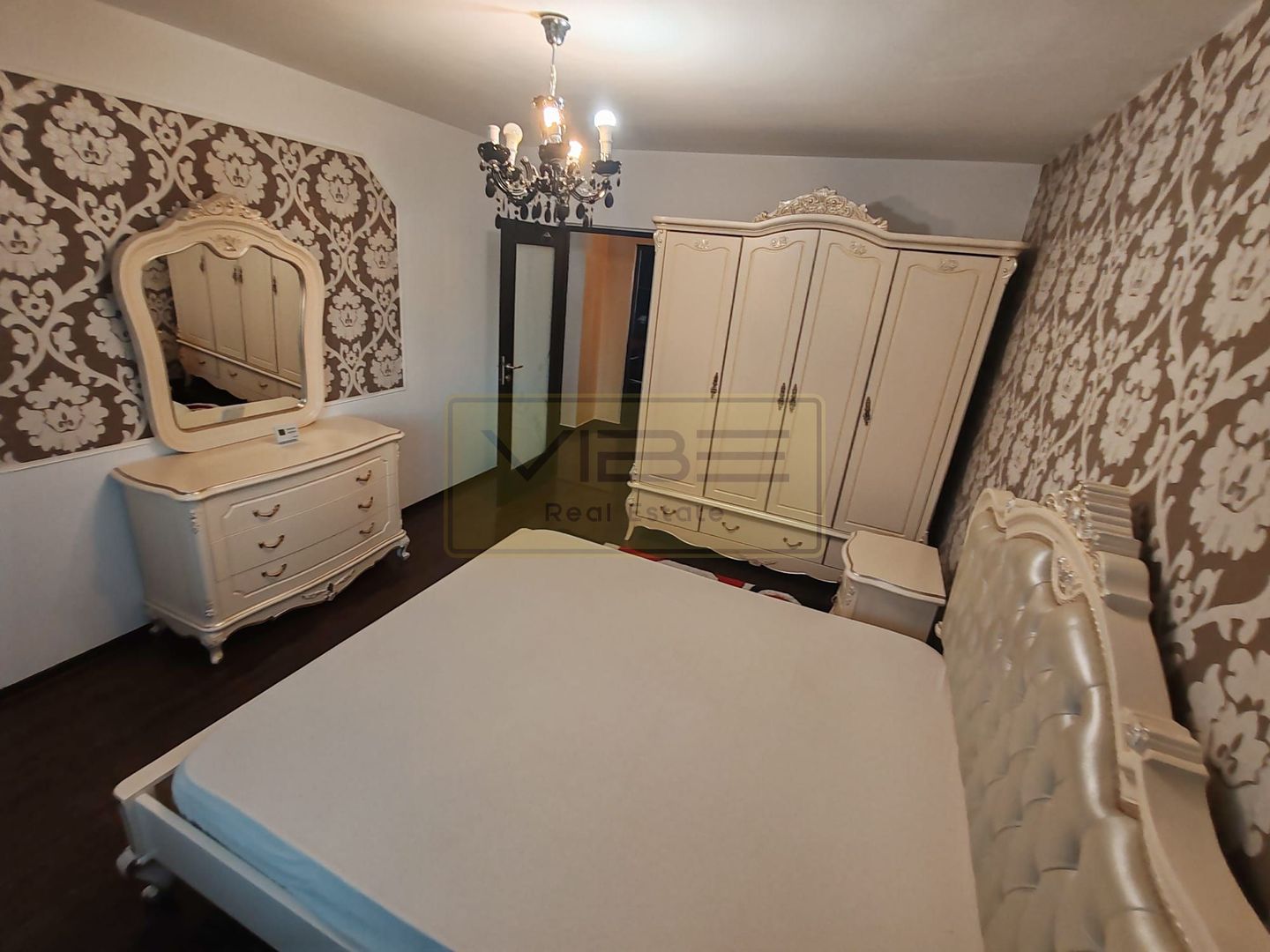 Apartament Modern-Central-Podu Ros-RENOVAT ! - Poză 7