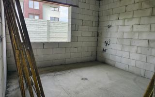 Casă la roșu,  – Oradea, str. Caișilor. 175 000 E . Comision 0 - Poză 7