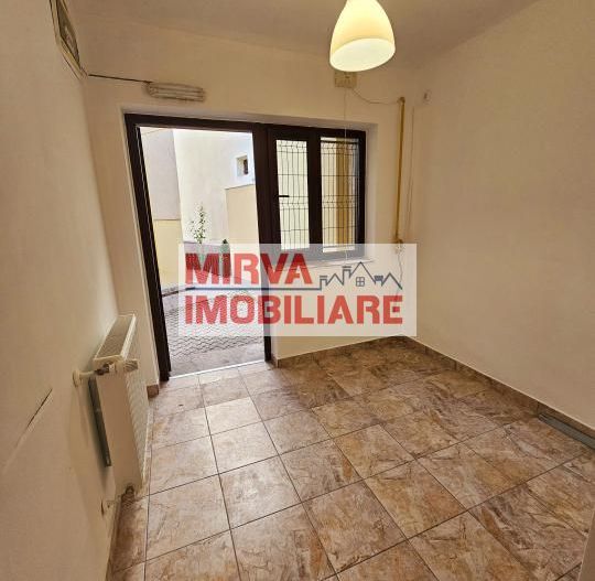🏢 Spațiu de birouri – 5 camere, 2 băi – Central, Ploiești - Poză 10