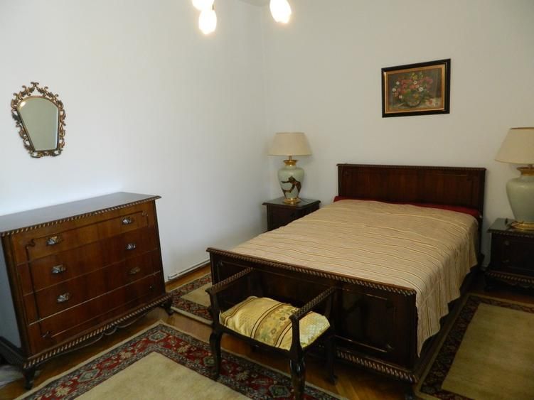 Apartament lux, zona Piata Victoriei, 4 camere , 2 bai, centrala termica  terasa - Poză 3