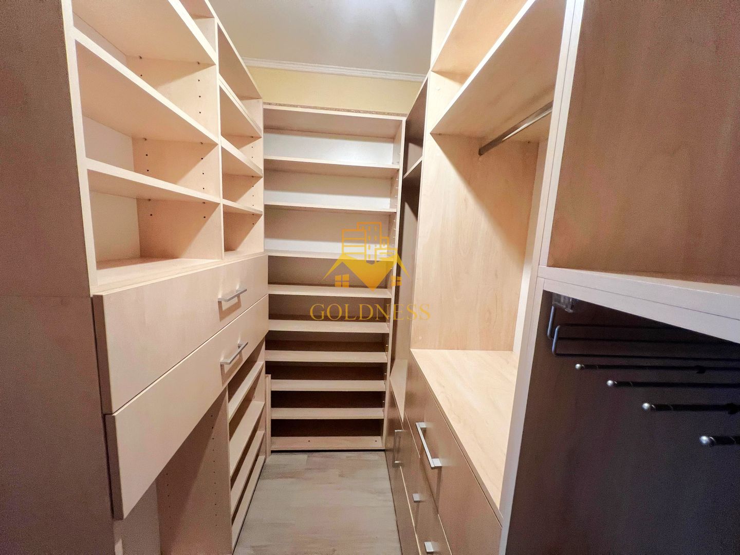 2 camere, Pet Friendly,LIDL, Parcare, Buna Ziua,Grand Hotel,Trifoiului - Poză 10