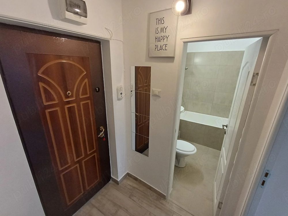 Garsoniera Grand Arena metrou Aparatorii Patriei. - Poză 4