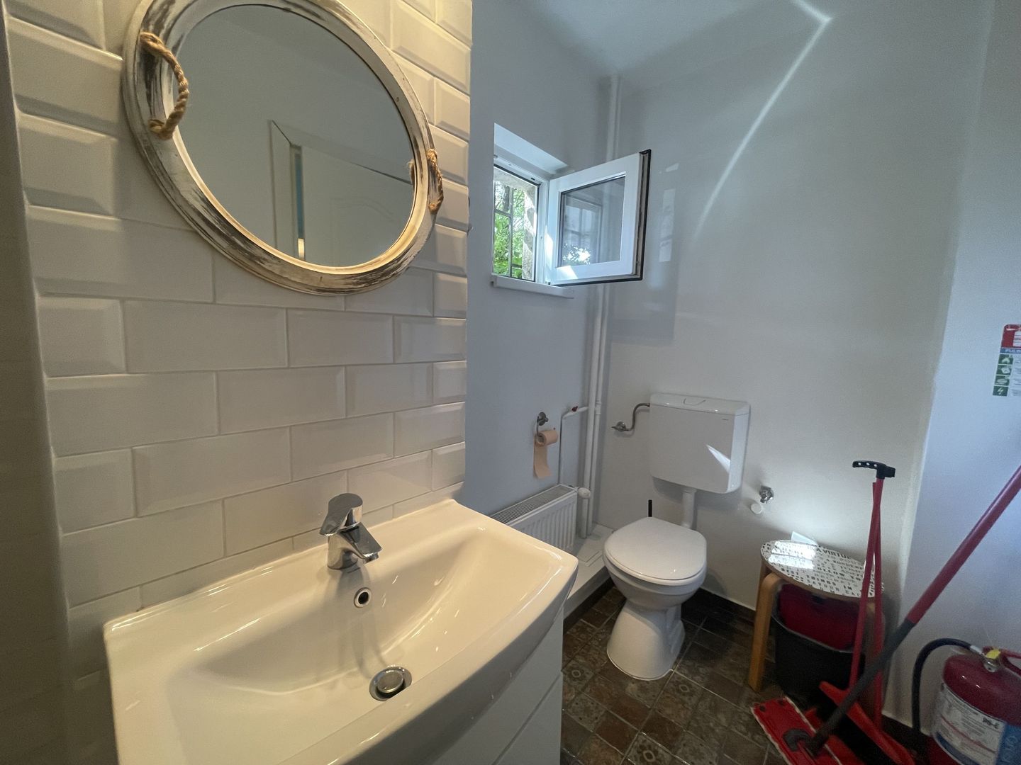 UNIRII - Decebal | 2 camere Birouri Activități comerciale - Poză 8