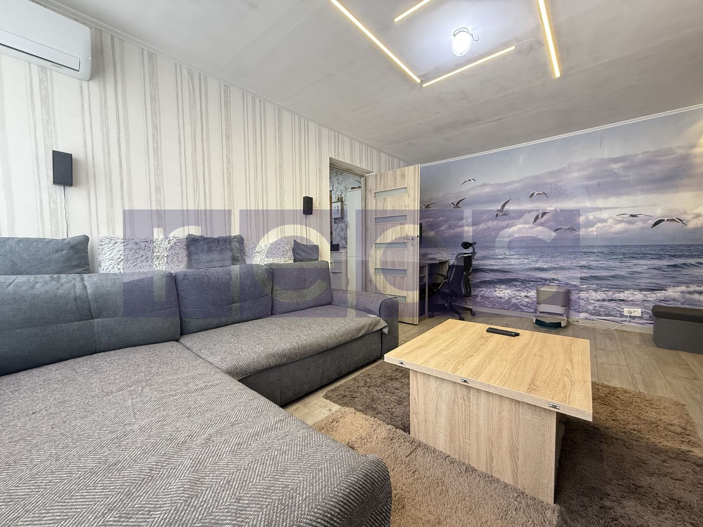 VÂNZARE 3 CAMERE | ZONA TITAN | MOBILAT ȘI UTILAT - Poză 3