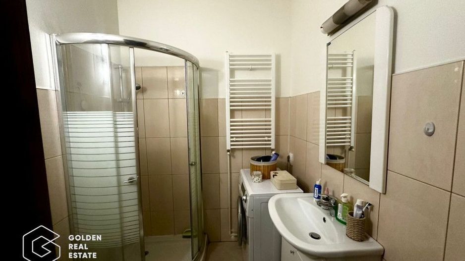 Oportunitate!Spatiu comercial 3 camere+apartament 2 camere la etaj,zona centrala - Poză 14