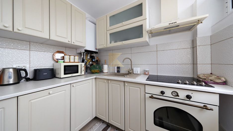 Casă renovată, teren 394 mp – Râșnov, str. Misu Popp, zonă centrală - Poză 11