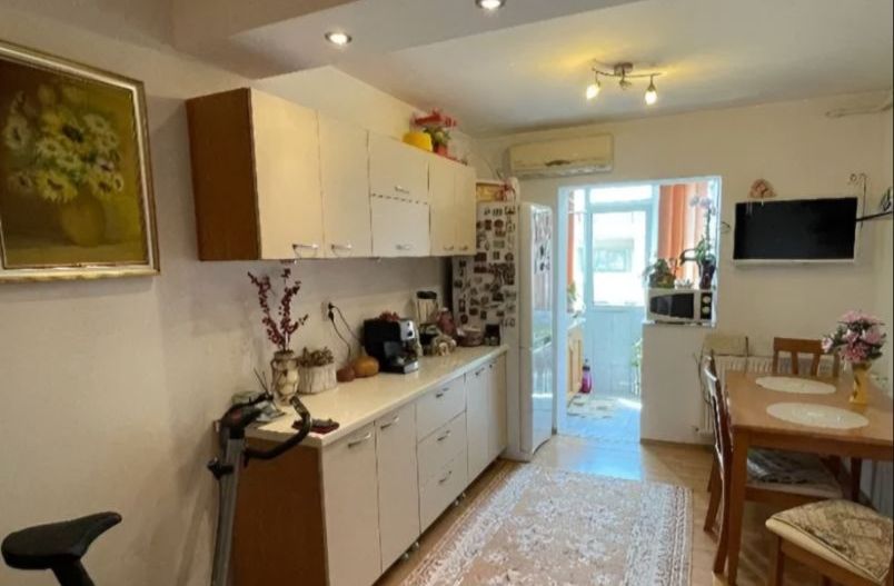 Apartament 2 camere, decomandat in Ampoi 3, et.3 - Poză 1