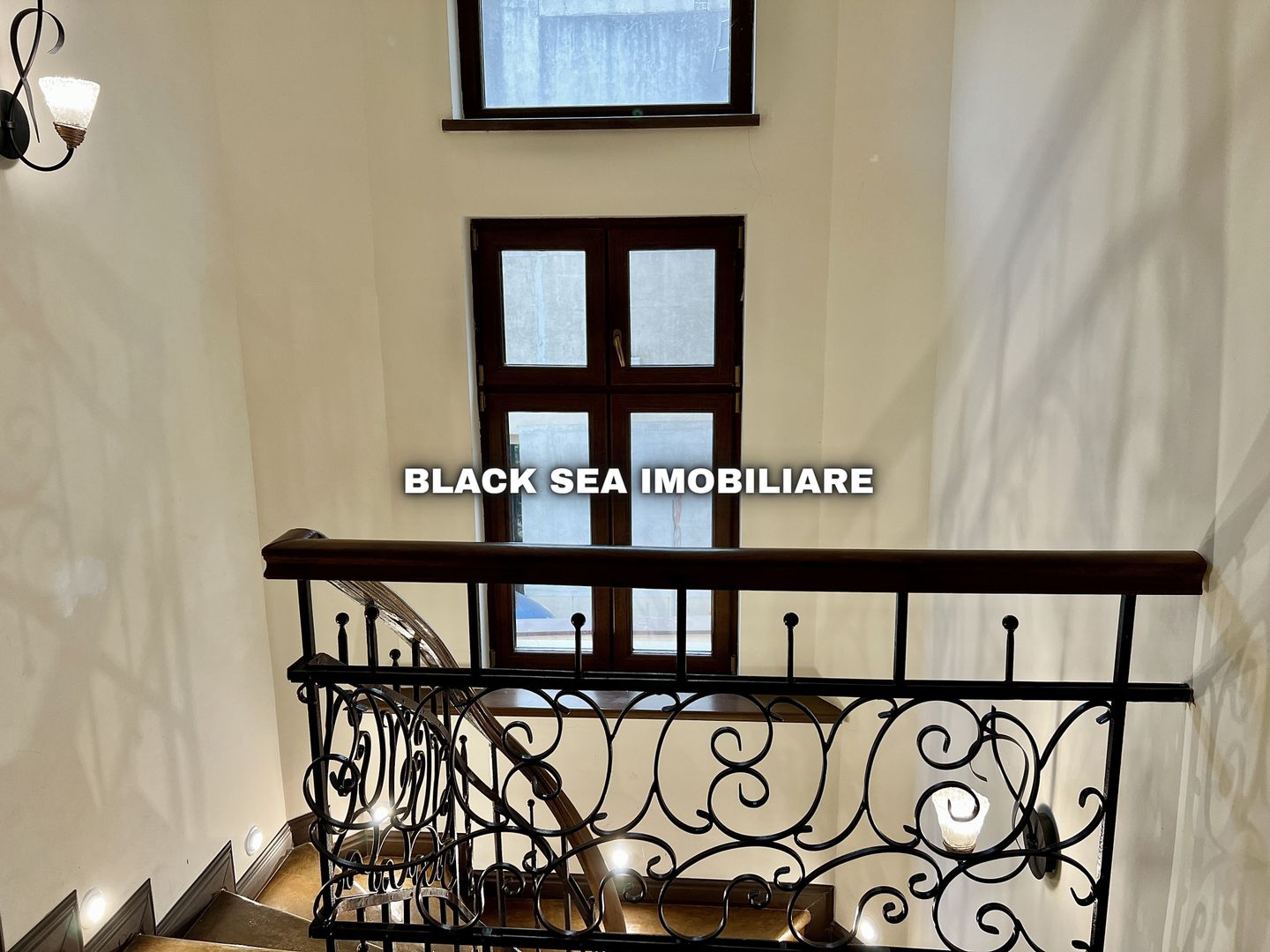 Spațiu Ultracentral 4 Camere – Ideal pentru Birouri / Alte Activitati - Poză 9