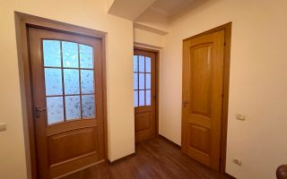 Vând Apartament cu 4 camere100 м². Poșta Veche. - Poză 14