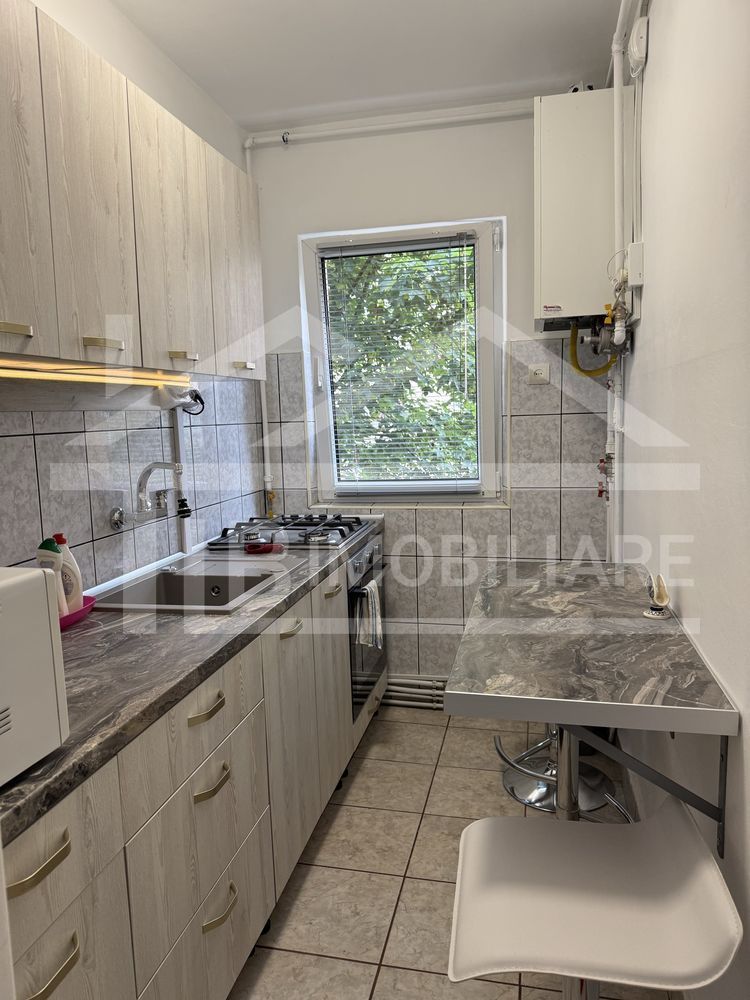 Apartament cu 3 camere, 48mp, Zona UMFST - Poză 8