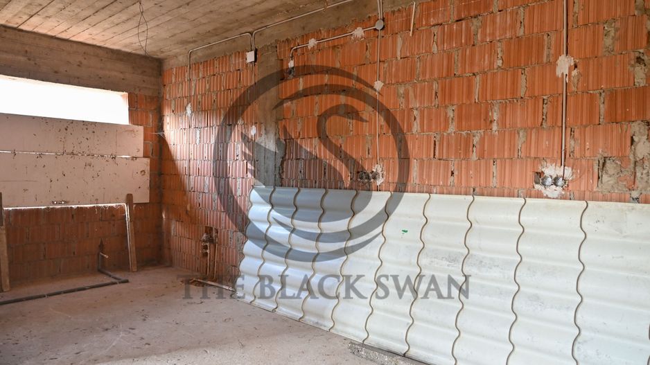 Casa la rosu de vanzare | Iordacheanu - Valea Cucului | Comision 0% - Poză 8