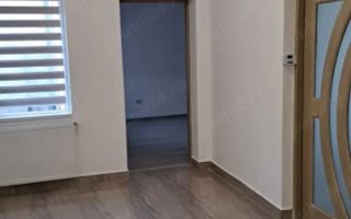 Casă de închiriat 3 camere + grădină, 2 locuri de parcare, - Poză 2