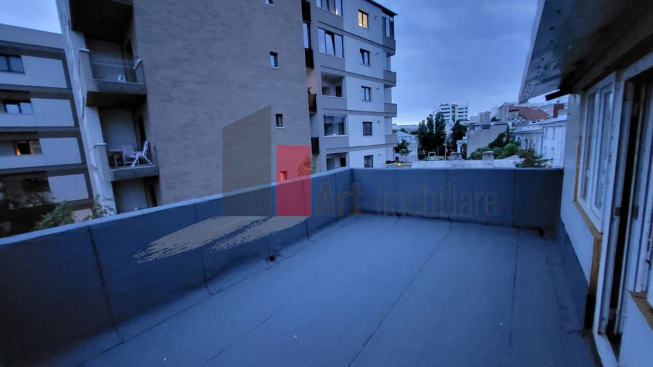 Casa "YENI" , constructie 2002, finisata complet - Poză 19