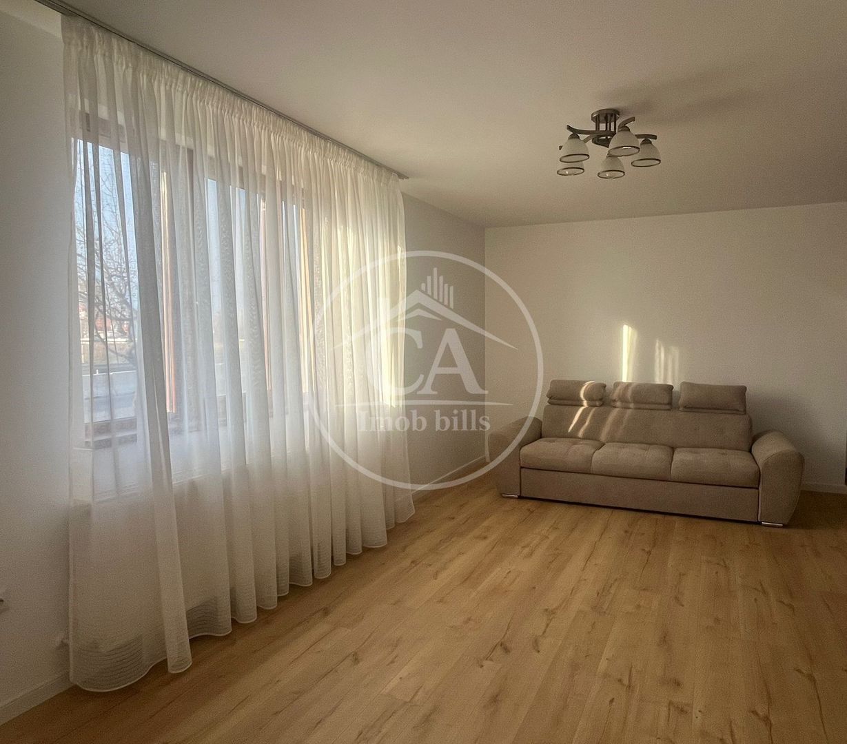 Casa de închiriat cu 4 camere in zona Iosia Nord, Oradea - Poză 4