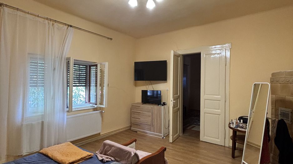 Casa cu teren și grădina zona Bogdanestilor - Poză 17