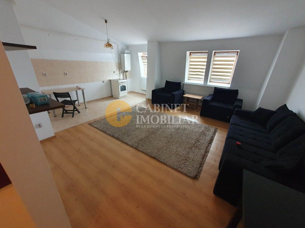 Cug Etaj 3 cu Pod Apartament cu 1 camera 45 mp - Poză 1
