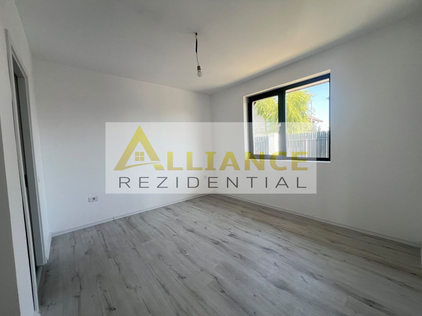 CASA PARTER-4 CAMERE- TEREN 351 MP-INCALZIRE IN PARDOSEALA - Poză 10
