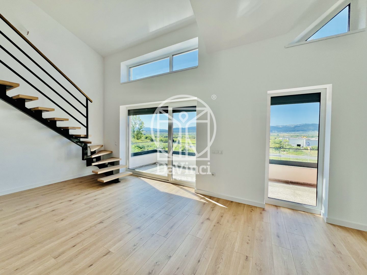 Penthouse 3 camere, 2 bai si dressing, intabulat, contoare (RV-50M-Da) - Poză 2