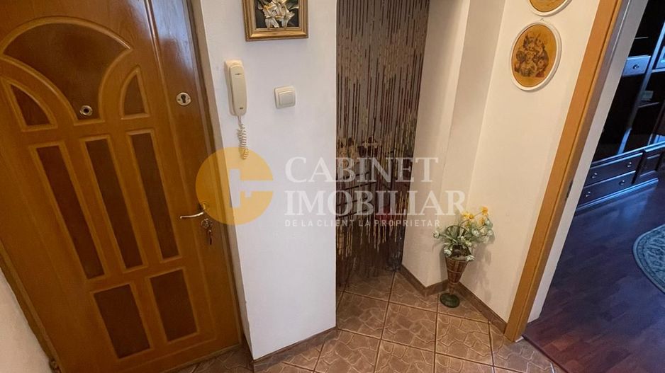 IULIUS MALL - 2 CAMERE DECOMANDAT - BLOC DIN 1978 - MOBILAT SI UTILAT - Poză 5