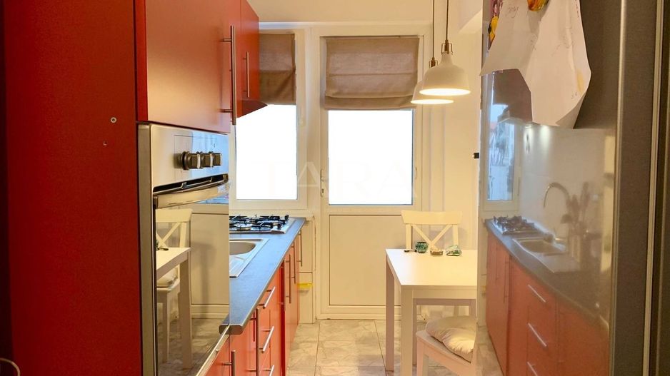 Vânzare apartament cu 2 camere 63 mp, zona ultracentrală. - Poză 4