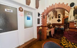 Pensiune de vânzare | 400 MPU | 10 Camere | Rasinari - Curmatura - Poză 19