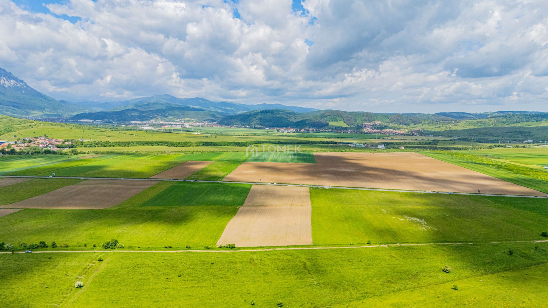 Teren de investiție în zona Tohanul Nou - Bran  5.800 mp - Poză 1
