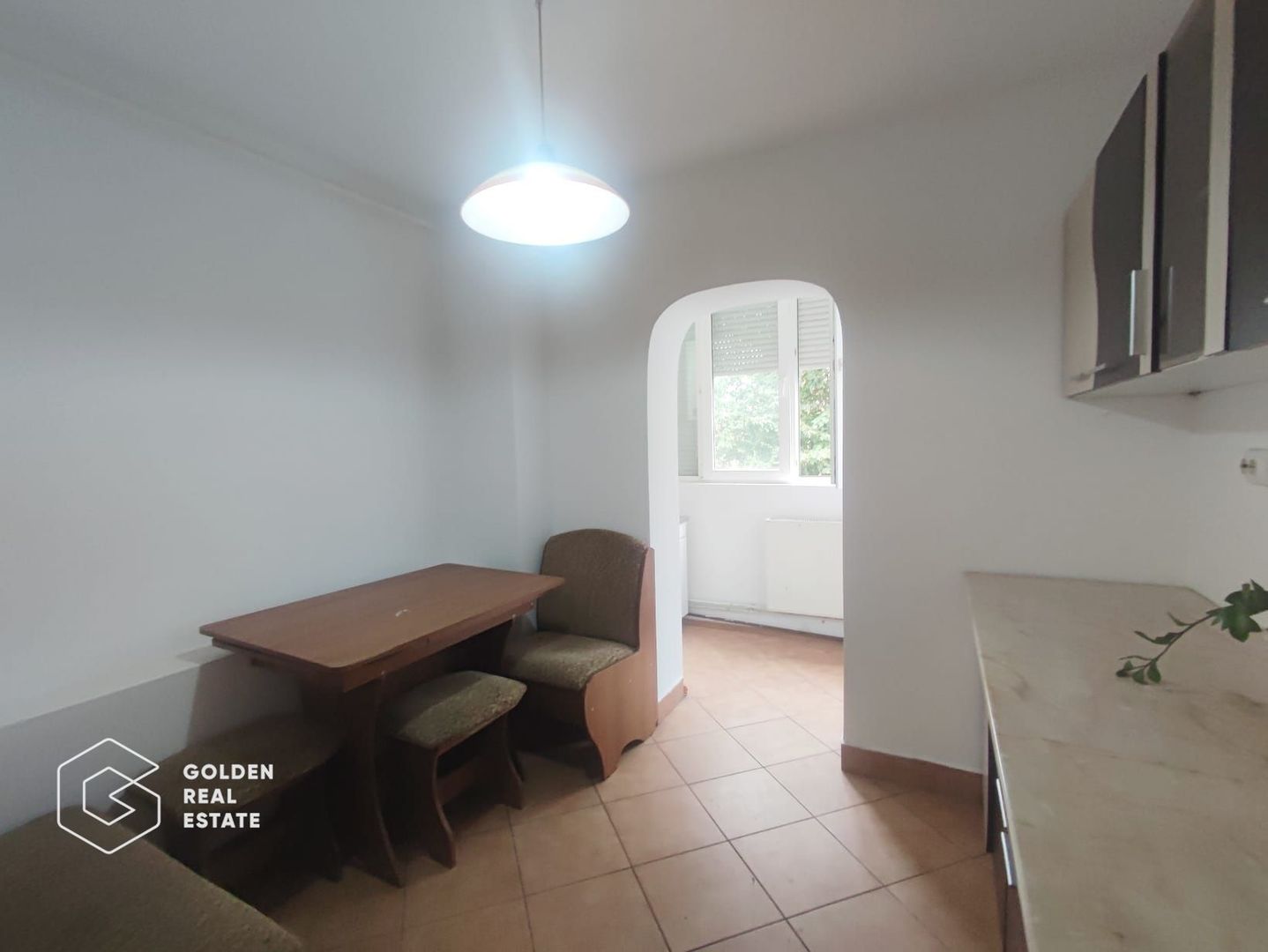Apartament 2 camere, centrala proprie, etaj 1, zona Podgoria - Poză 4